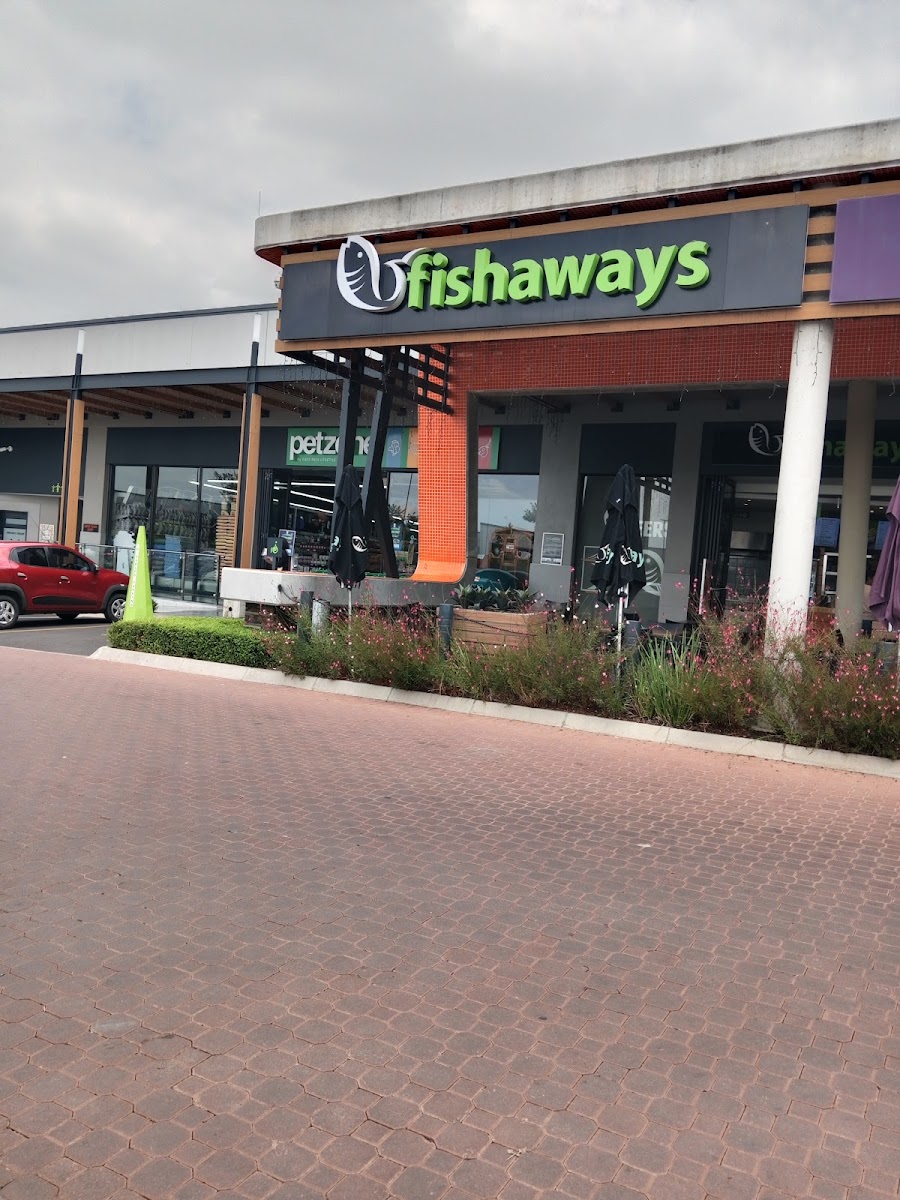 Fishaways Polofields Crossing